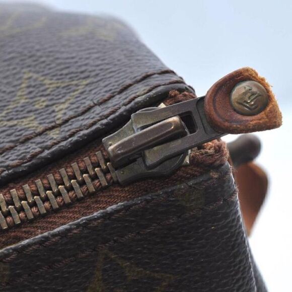 Louis Vuitton Monogram Keepall 45 Boston Bag - Picture 8 of 12